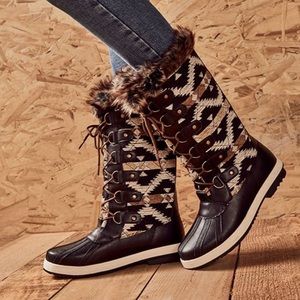 Marley Quilted Faux Fur Snow Boot size 8